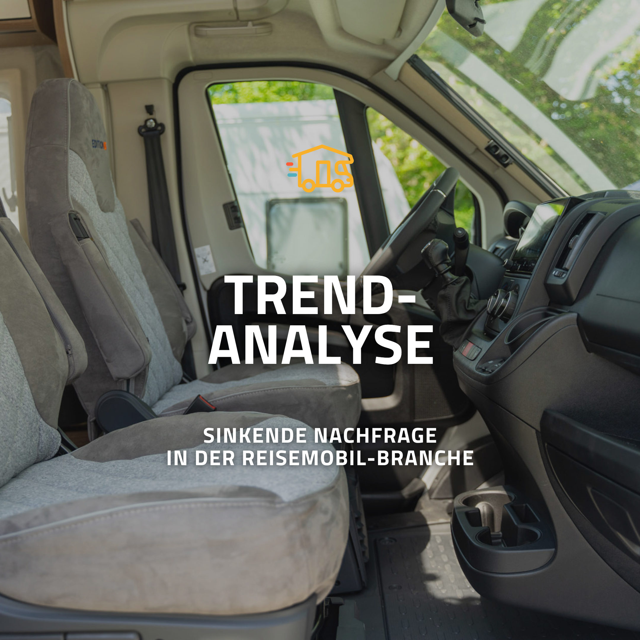 Innenraum eines Wohnmobils, vorne Cockpit