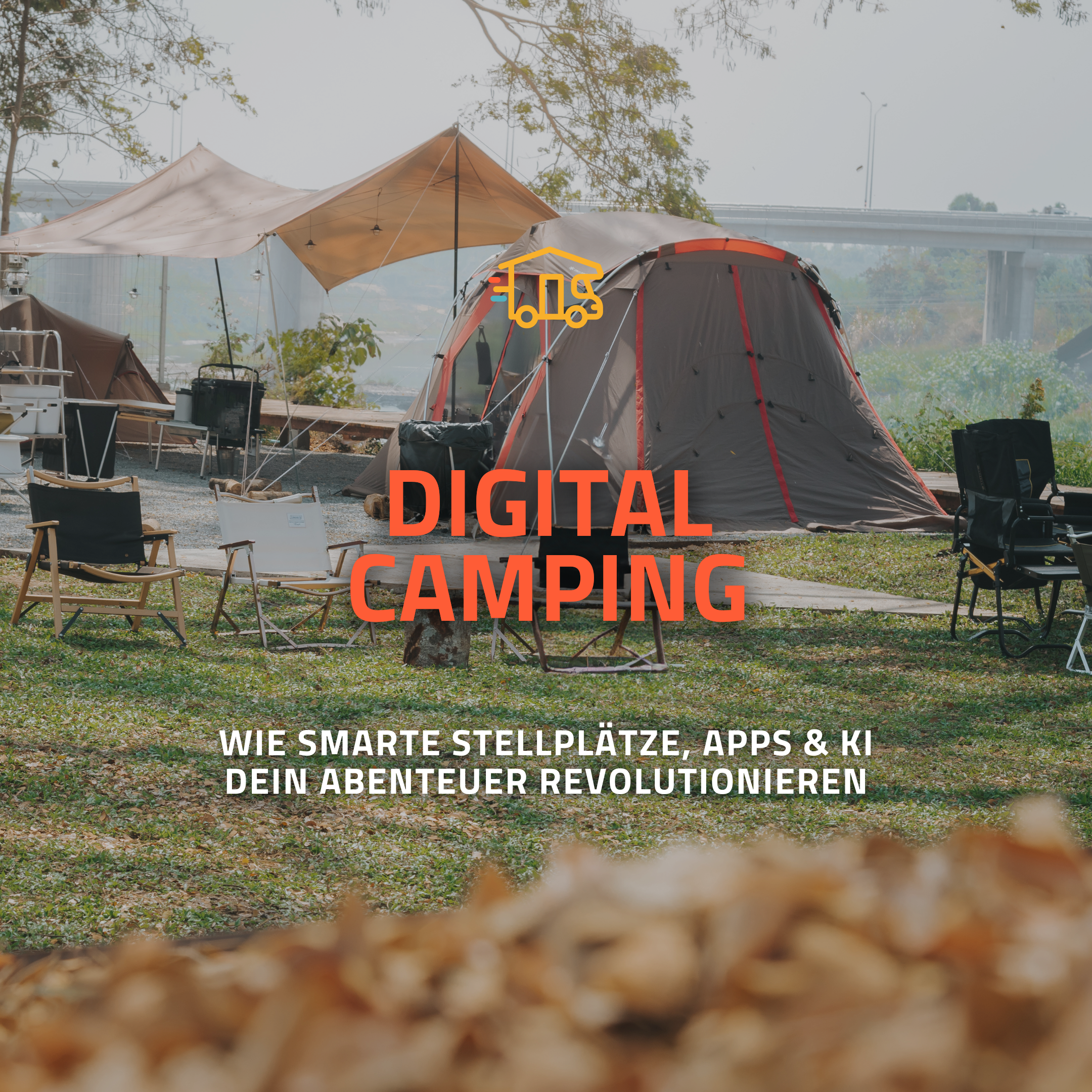 Im Hintergrund ist ein Campingplatz mit Zelten zu sehen.